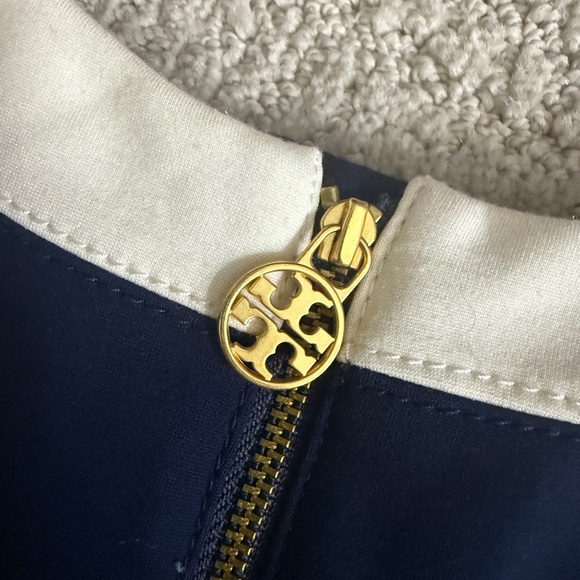 Tory Burch Mya Color-Block Stretch Jersey Dress - Picture 3 of 3